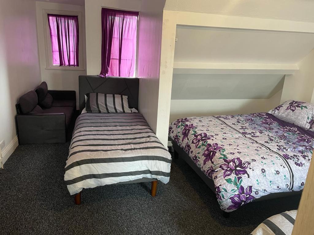 One Room To Stay With Fantastic Host Лондон Екстериор снимка